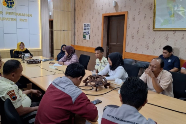 Kantah Kab Pati Adakan Pembinaan Kepada Satpam Dan Cleaning Services