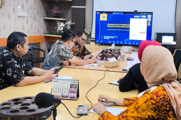 Kantor Pertanahan Kabupaten Pati Hadiri Sosialisasi Pelimpahan Kewenangan dan Pengenalan Modul Aplikasi Permohonan SK