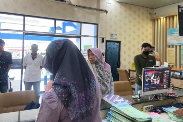 Kantor Pertanahan Kabupaten Pati Memperdengarkan Naskah Pancasila pada Kamis, 25 April 2025